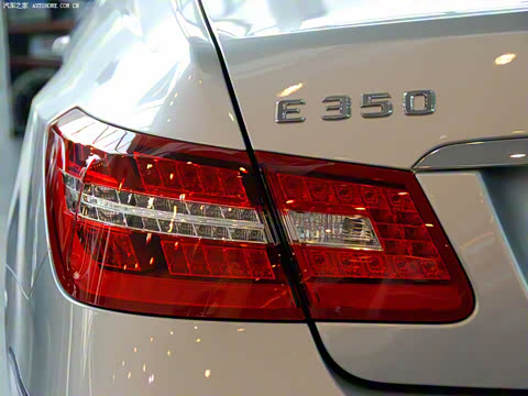 2009�� E 350 Coupe