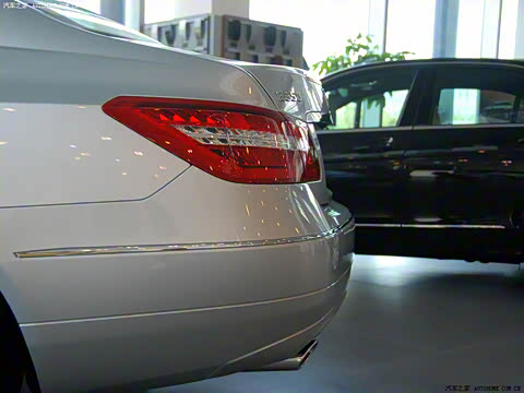 2009�� E 350 Coupe