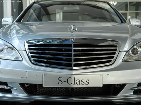 2010�� S 400 L HYBRID
