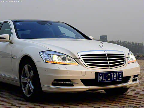 2010�� S 400 L HYBRID