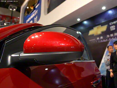 2009�� 1.8L SX AT