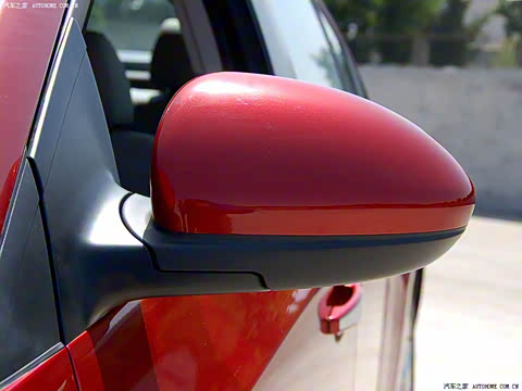 2009�� 1.8L SX AT