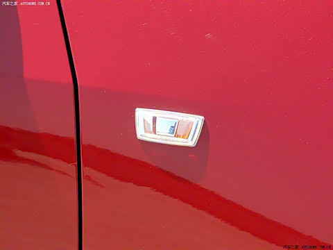 2009�� 1.8L SX AT