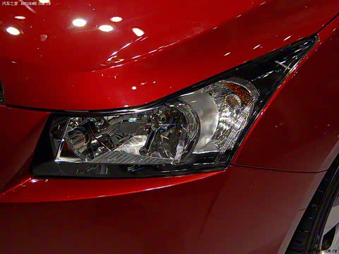 2009�� 1.8L SX AT