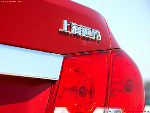 2009�� 1.8L SX AT