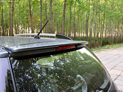 2009�� ���� 1.8L �ֶ��˶���