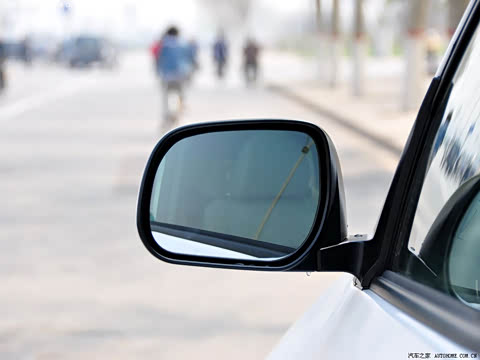 2009�� 2.0L �Զ������