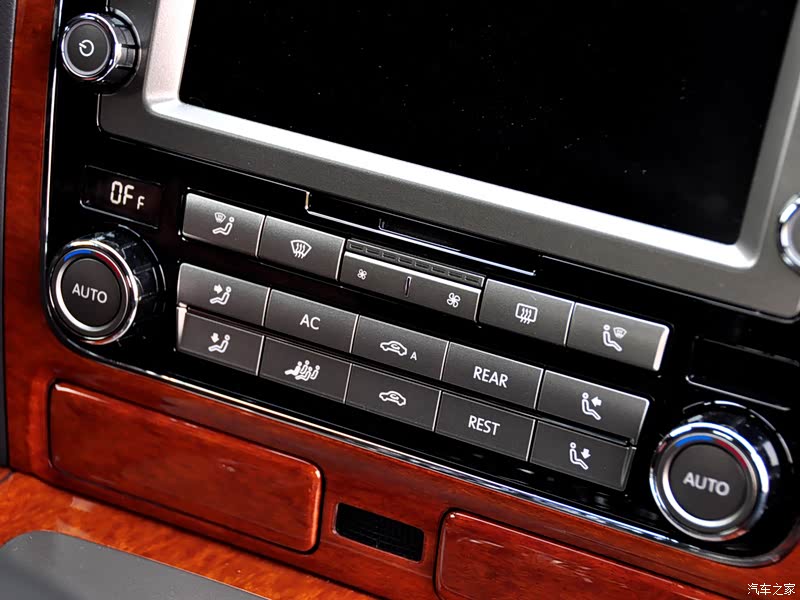 大众(进口) 辉腾 2009款 3.6l v6 5座加长顶级版