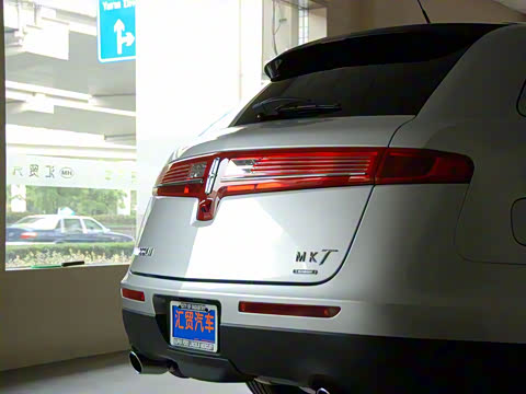 2010�� 3.5T EcoBoost AWD