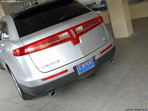 2010�� 3.5T EcoBoost AWD