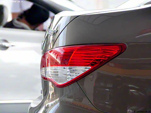 2009�� 1.6XL �Զ������촰��