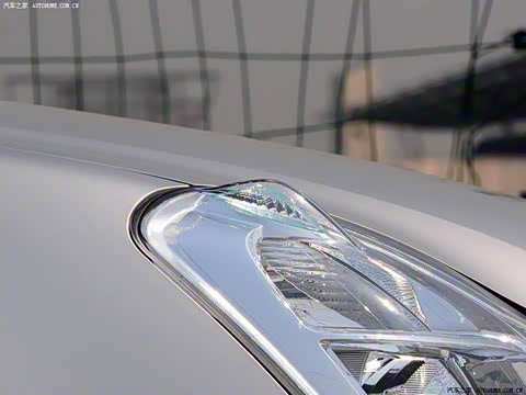 2009�� 2.0XL CVT�Ƽ��촰��