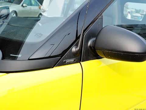 2009�� 1.0 MHD ���� style��