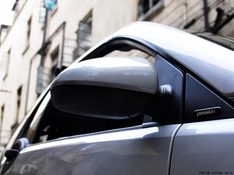 2009�� 1.0 MHD ���� style��