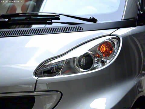 2009�� 1.0 MHD ���� style��