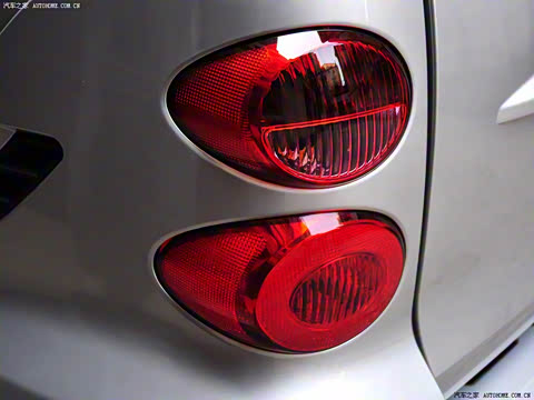 2009�� 1.0 MHD ���� style��