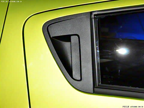 2011�� 1.0 SX AT