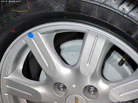 2011�� 1.0 SX AT