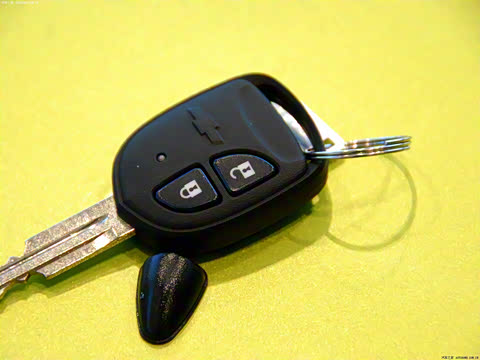 2011�� 1.0 SX AT