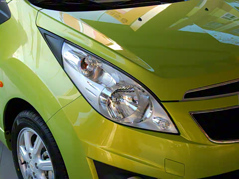 2011�� 1.0 SX AT