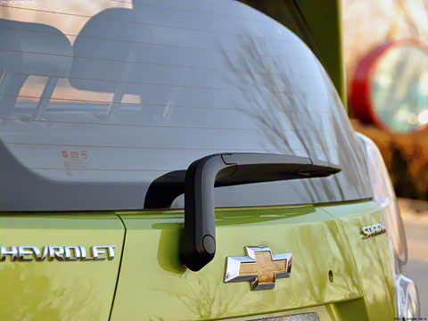 2011�� 1.0 SX AT