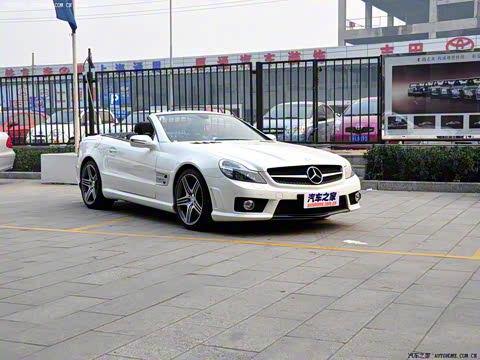 2009�� AMG SL 63