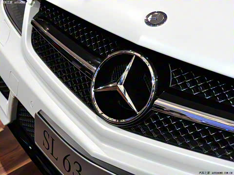 2009�� AMG SL 63