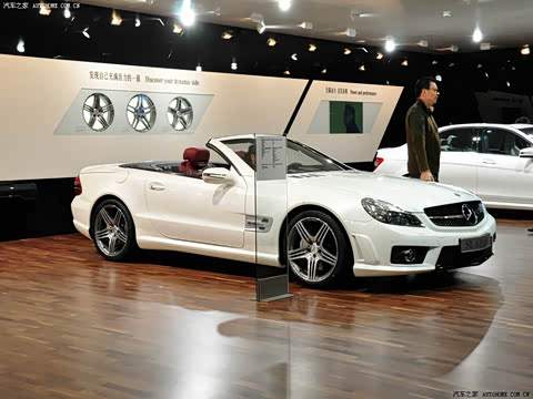 2009�� AMG SL 63