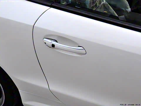 2009�� AMG SL 63