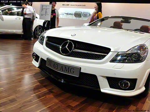 2009�� AMG SL 63