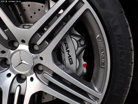 2009�� AMG SL 63