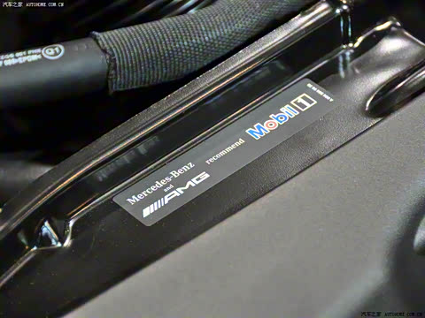 2009�� AMG SL 63