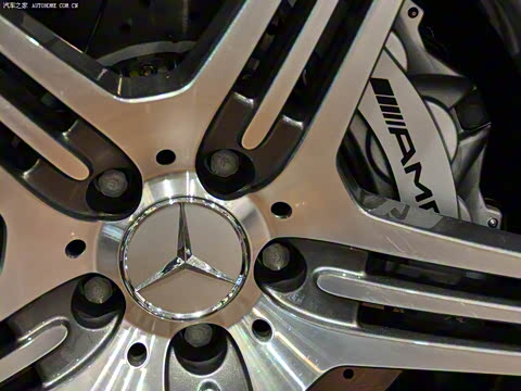 2009�� AMG SL 63