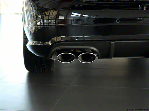 2009�� AMG C 63 ������