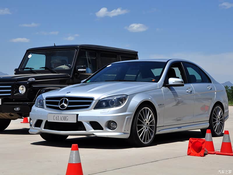 奔驰amg 奔驰c级amg 2009款 c 63 amg 动感型
