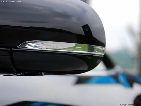 2009�� XKR 5.0L V8��е��ѹ�����ܳ�