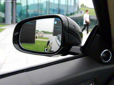 2009�� XKR 5.0L V8��е��ѹ�����ܳ�