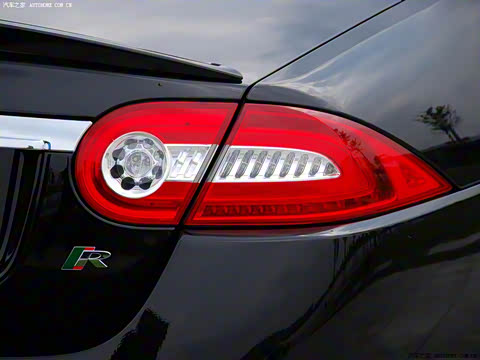 2009�� XKR 5.0L V8��е��ѹ�����ܳ�