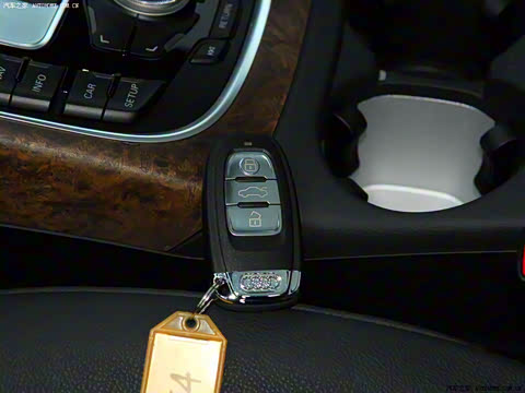 2010�� 3.2FSI �˶���