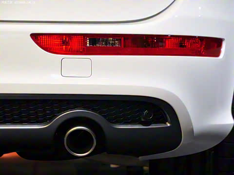 2010�� 3.2FSI �˶���