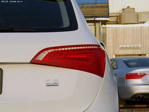 2010�� 3.2FSI �˶���