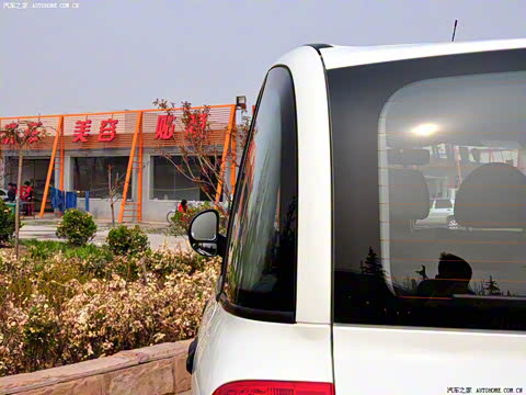 2009�� 1.6L ˫ȼ�Ͼ�����