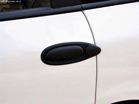 2009�� 1.6L ˫ȼ�Ͼ�����