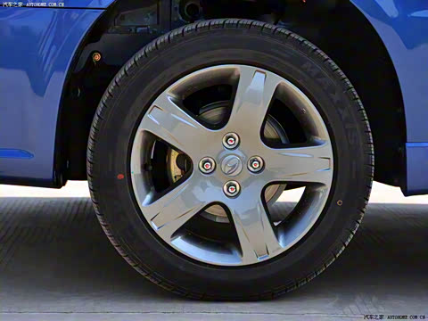 2009�� 1.5L �ֶ���ɰ�