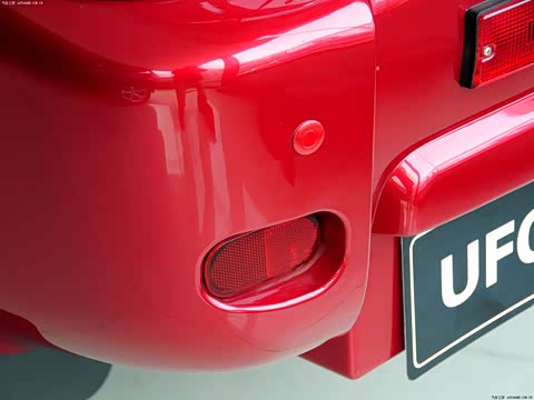 2010�� 2.0L �ֶ�5�ű�׼��