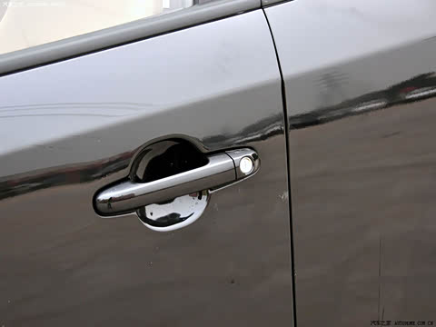 2009�� 1.6L AT GL