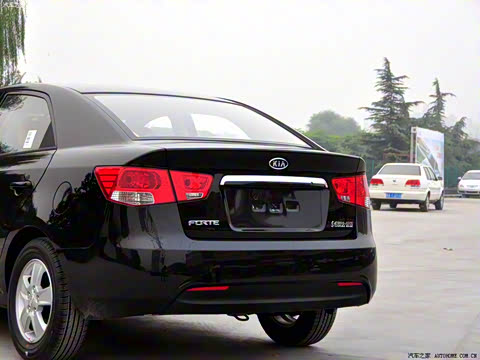 2009�� 1.6L AT GL