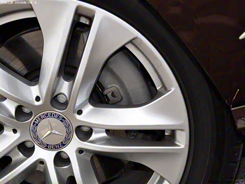 2009�� E 300 ʱ����