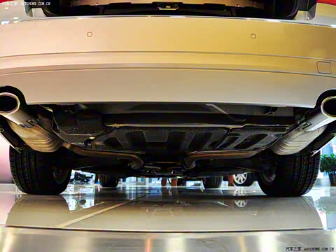 2009�� E 300 ʱ����