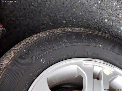 2009�� ���� 1.5L �ֶ���Ӣ��